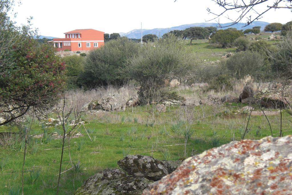 Agriturismo Pentuma Chiaramonti Exterior photo